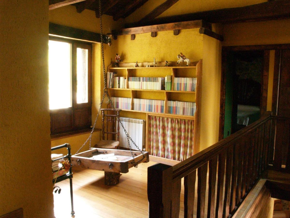 Casa Rural La Catedral De La Montana Guest House Lois Exterior photo